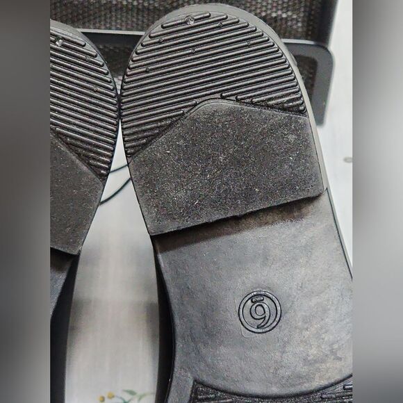 A New Day rain boots - Picture 4 of 8